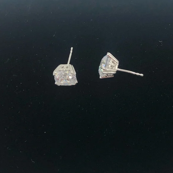 14k 1.5ct Cushion Cut Earrings - Picture 6 of 11